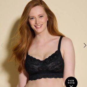 Cosabella Never Say Never Curvy Sweetie Bralette in Black Size XL